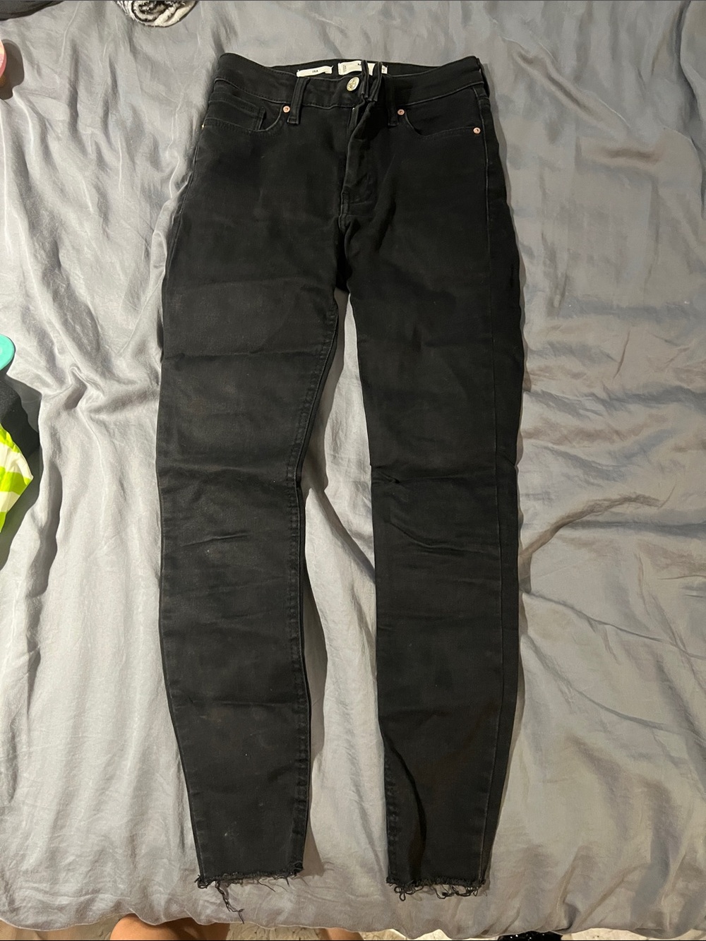 BRAND NEW! MNG mango Denim Black Skinny Jeans